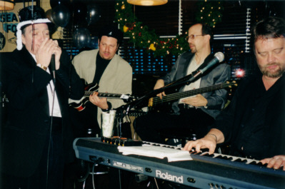 Shaw's Crab House, New years eve, 2000; Mark Hannon, Dave Specter, Harlan Terson, and Ken Saydak